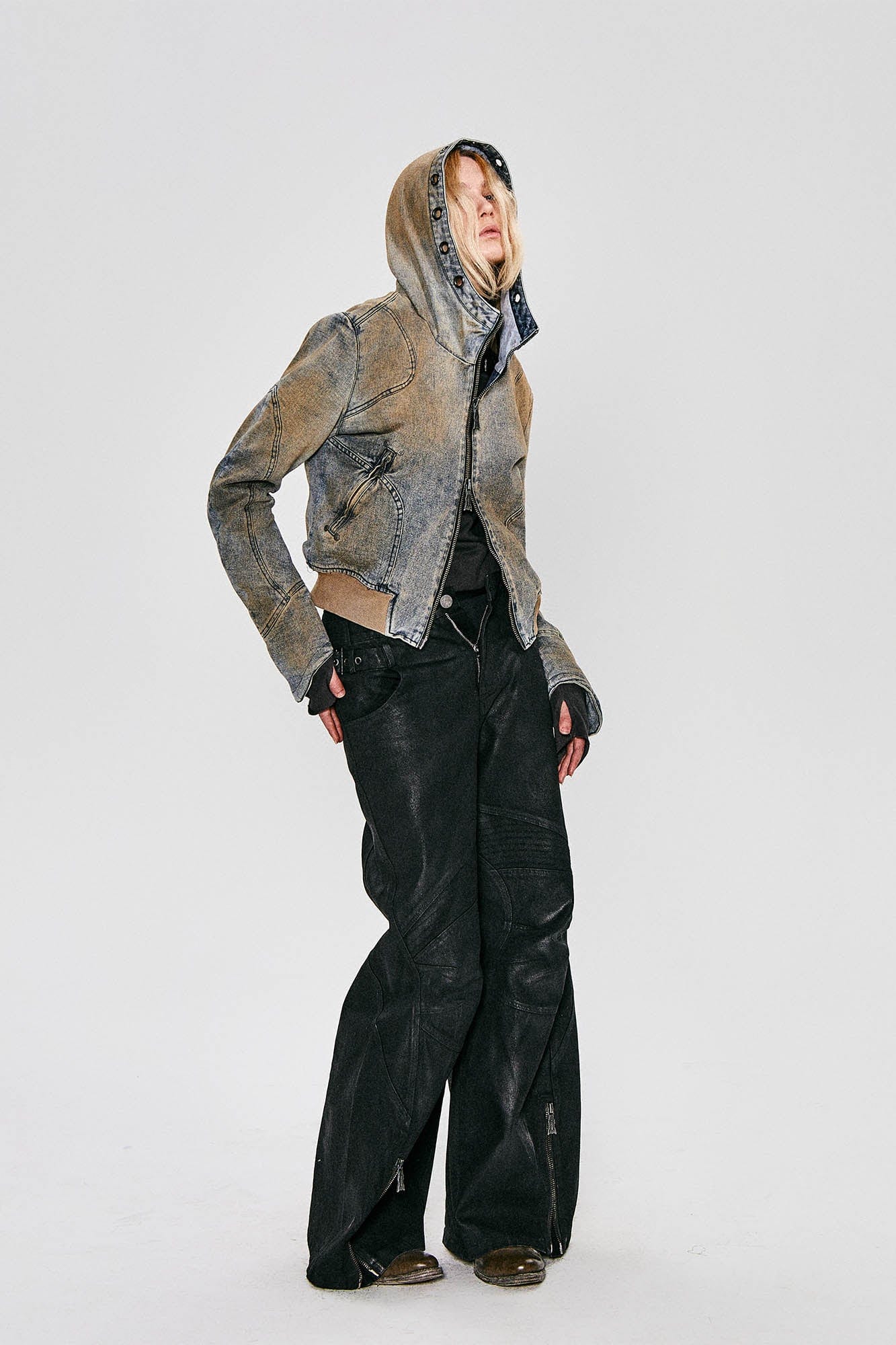 FLYERRER Distressed Spliced Studded Hooded Short Denim Jacket