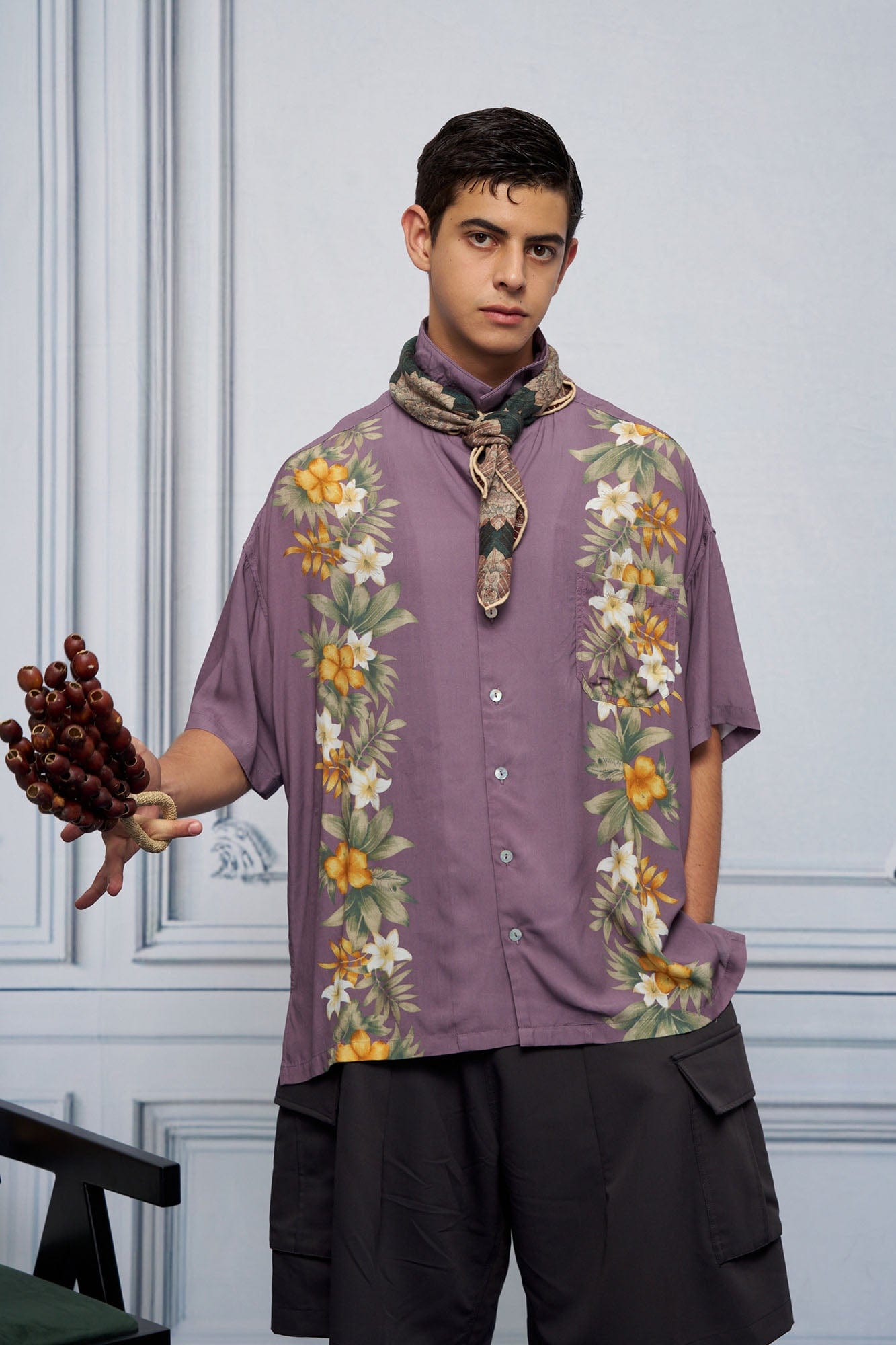 UNLIMITED MOTE Tropical Floral Cuban Hawaii Half Shirt