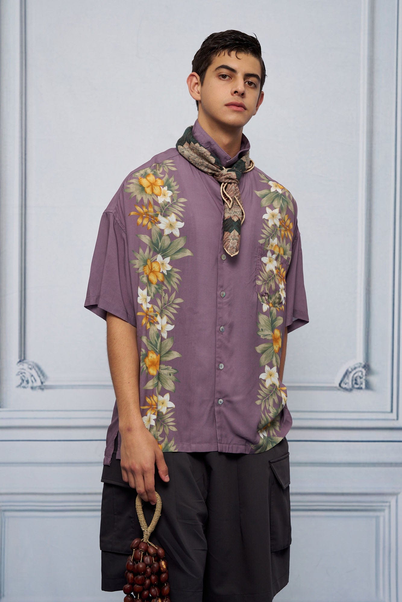 UNLIMITED MOTE Tropical Floral Cuban Hawaii Half Shirt