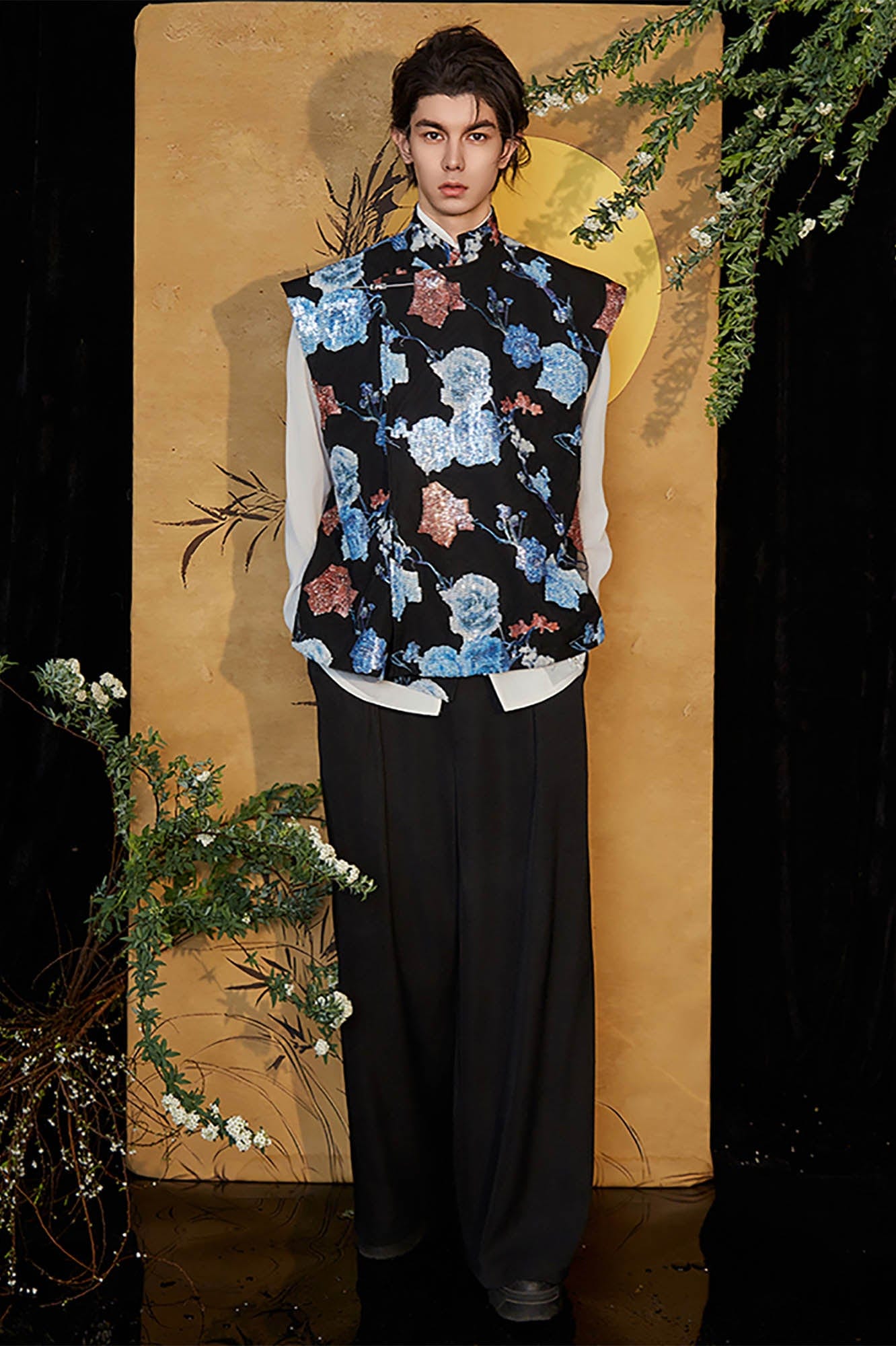 JIECHI Sequin Floral Embroidered Mandarin Collar Vest