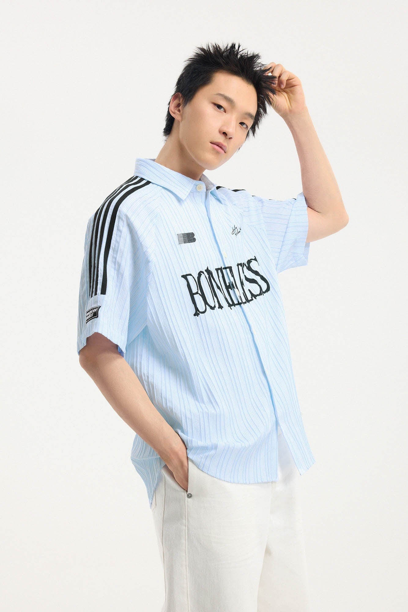 BONELESS Pinstriped Seersucker Raglan Half Shirt