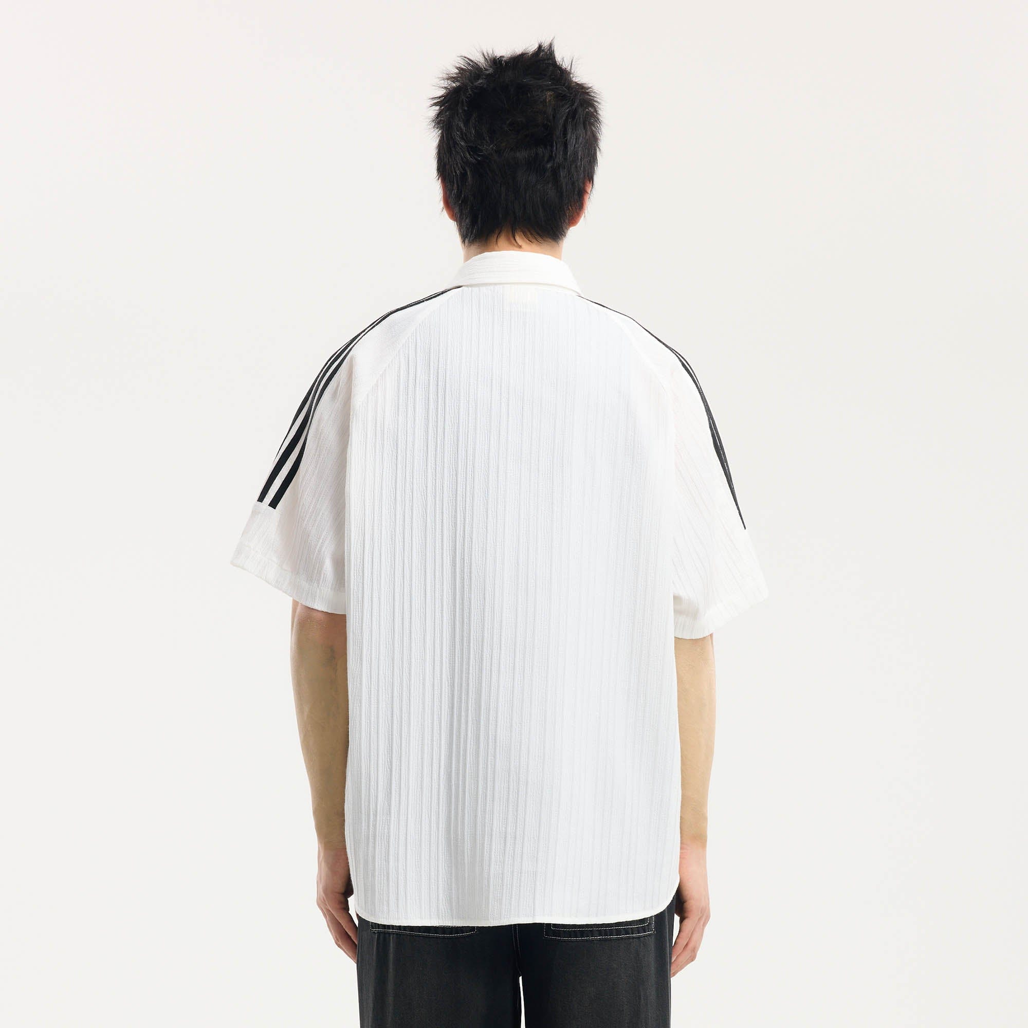 BONELESS Pinstriped Seersucker Raglan Half Shirt