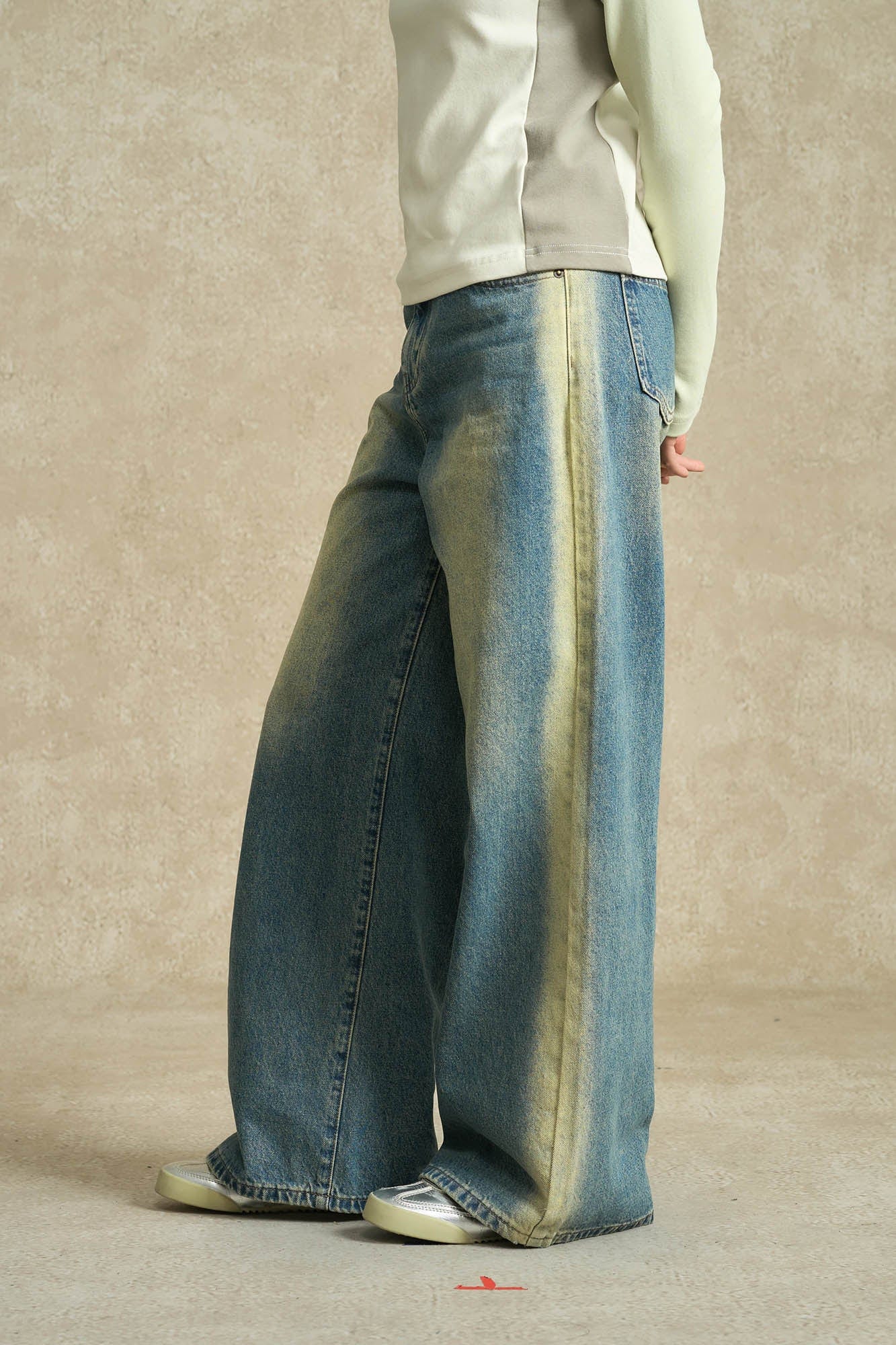 BONELESS Contrast Washed Jeans