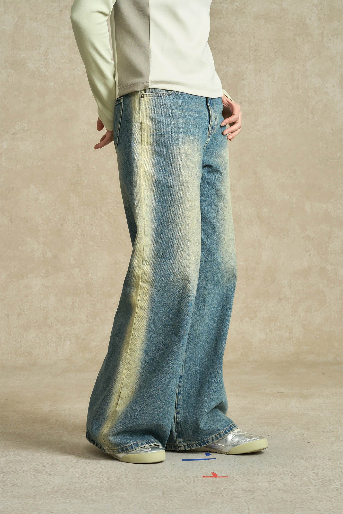 BONELESS Contrast Washed Jeans