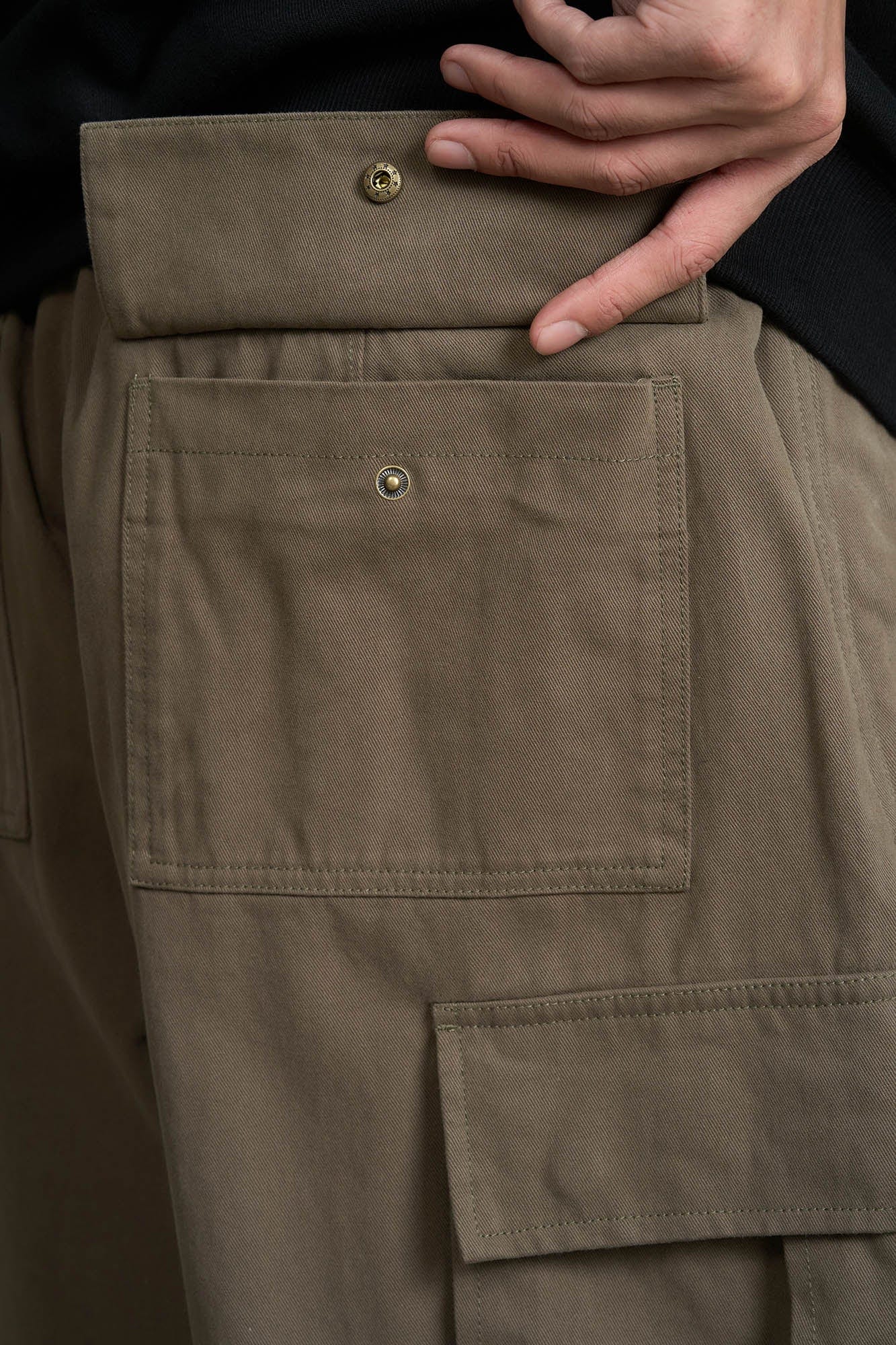 BONELESS Pleated Big Pocket Drawstring Cargo