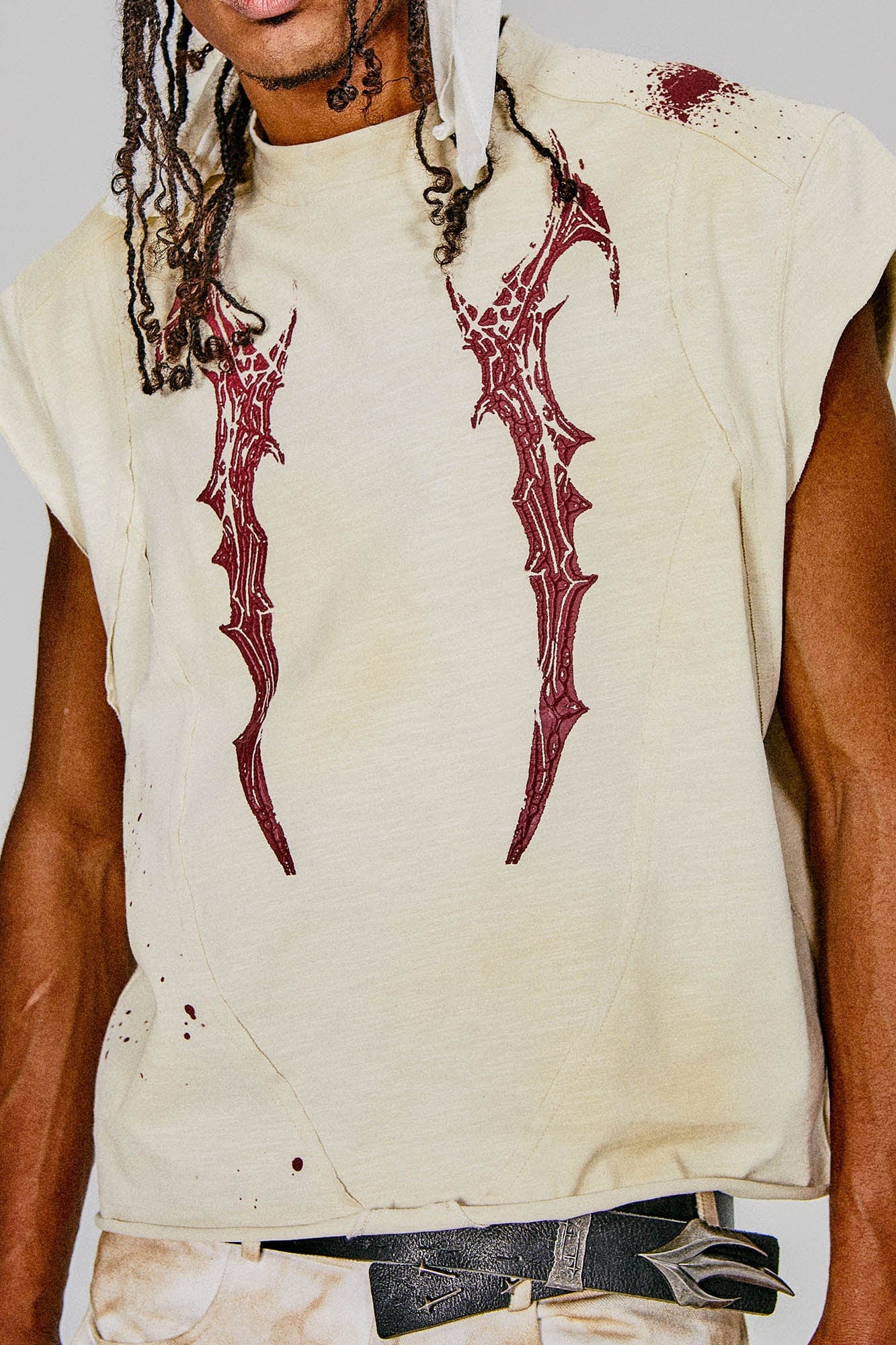FLYERRER Deconstructed Distressed Scythe-Graphic Cap Sleeve Tee