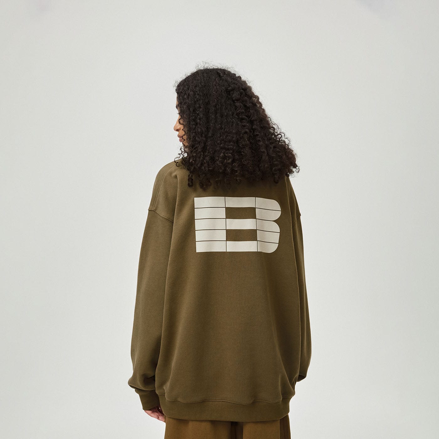 BONELESS Essential Plaid B LOGO Sweatshirt