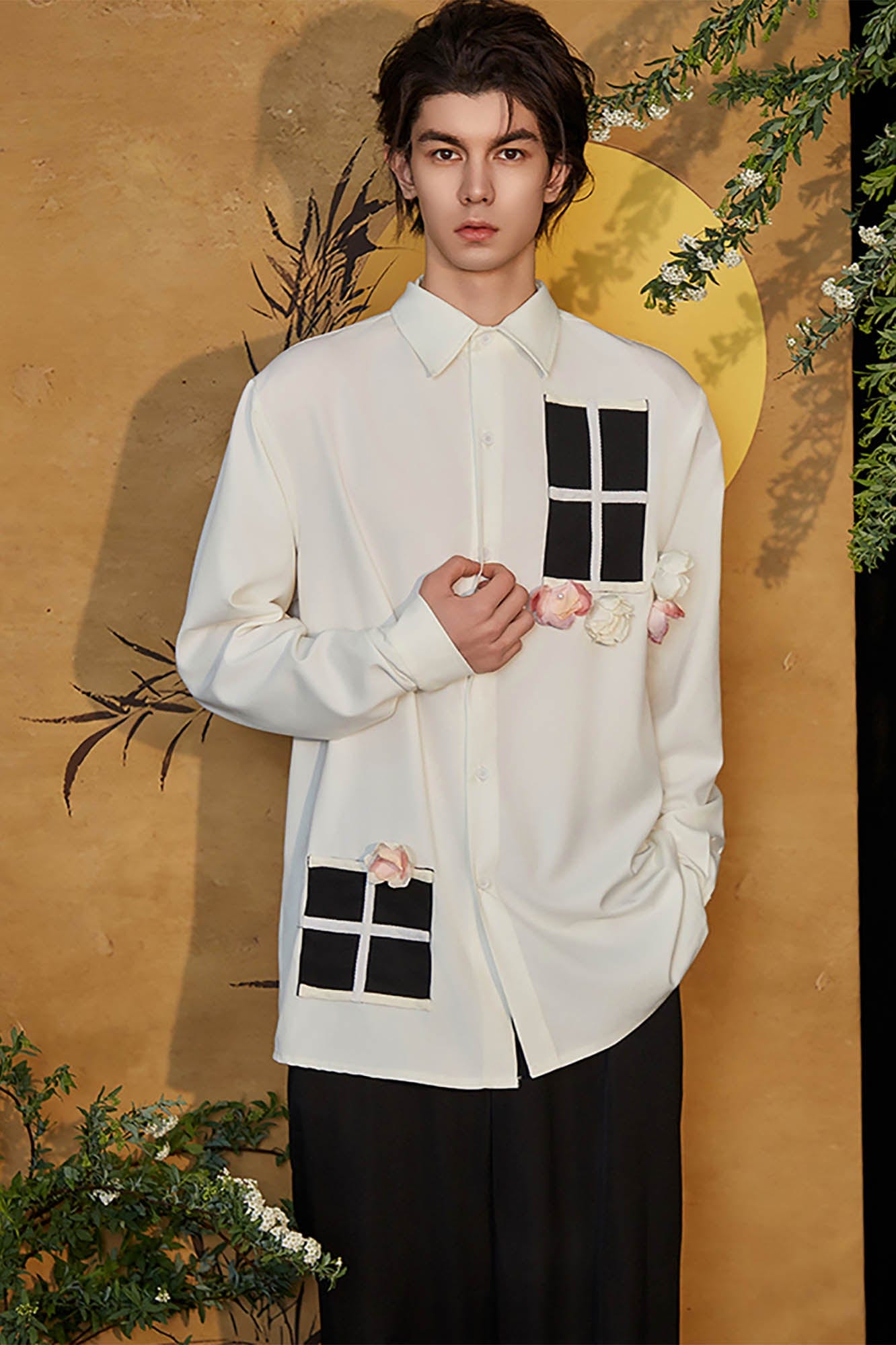 JIECHI Contrast Panel Floral Satin Shirt
