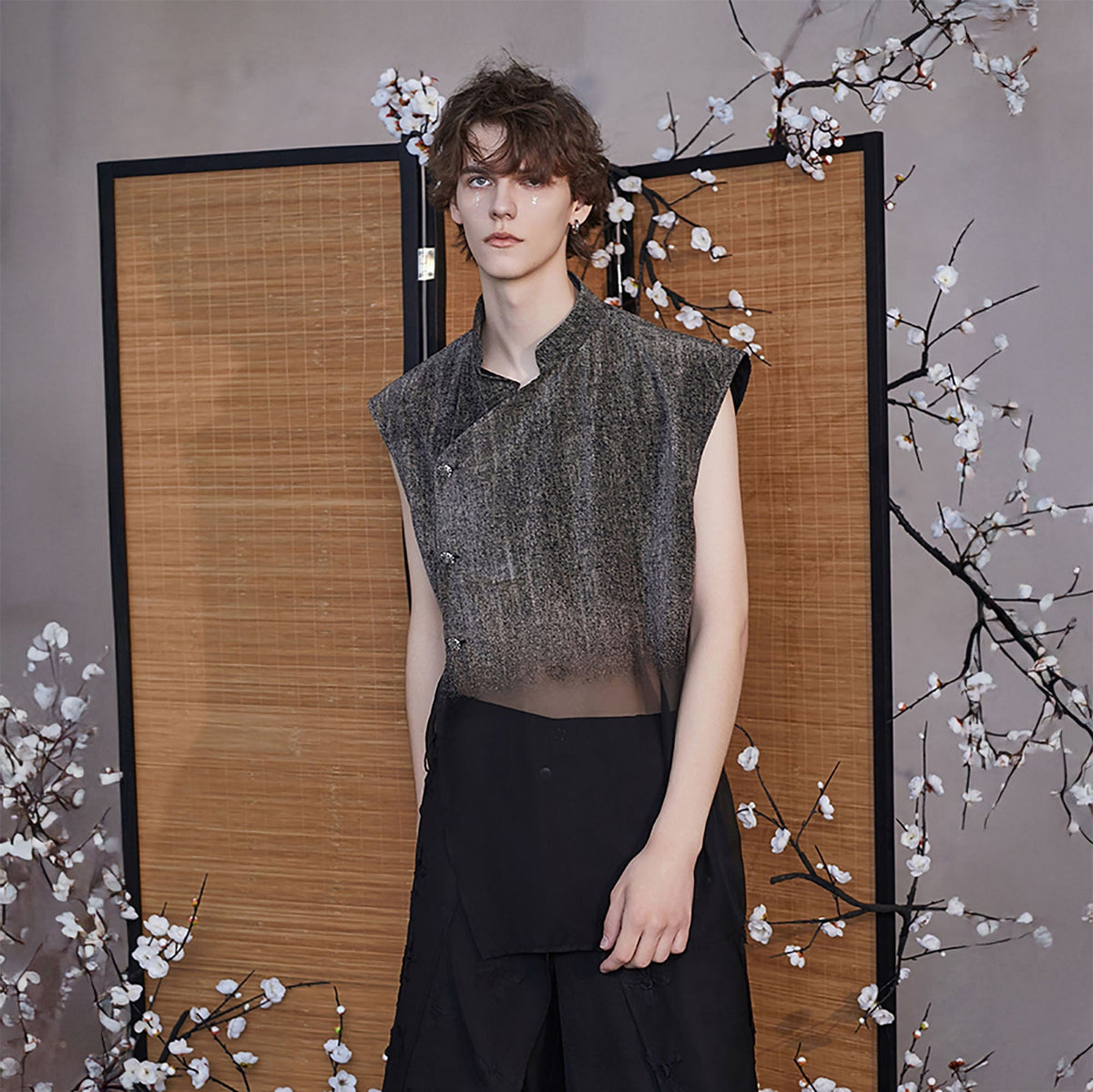 JIECHI Gradient Sheer Split-Hem Vest
