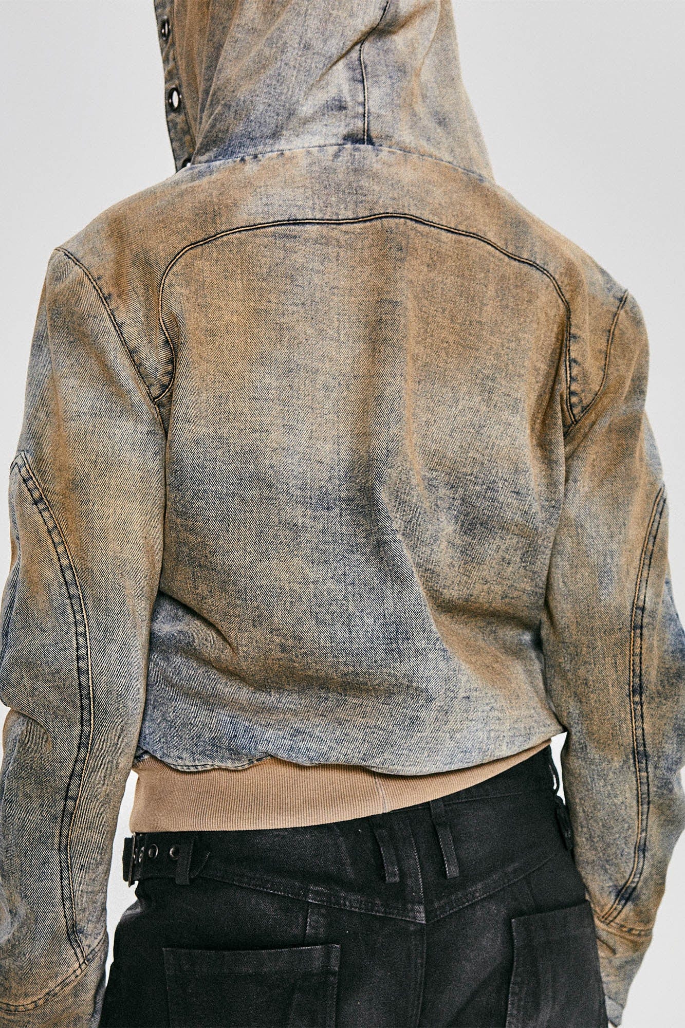 FLYERRER Distressed Spliced Studded Hooded Short Denim Jacket