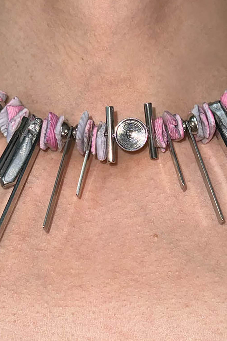 ILLUSORY The Gravity Shell Beaded Necklace