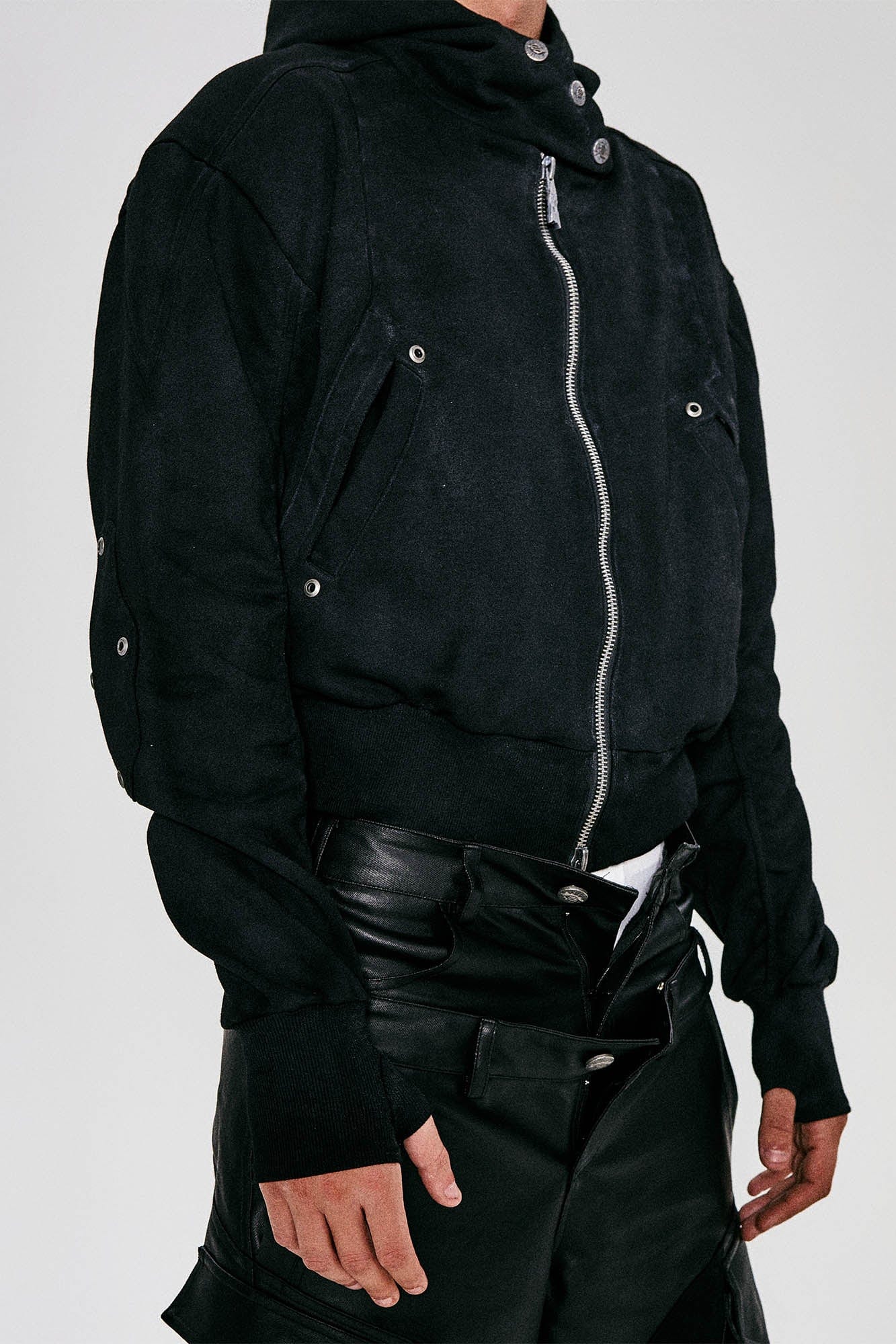 FLYERRER Grommet Spliced Zip-Up Cropped Hoodie