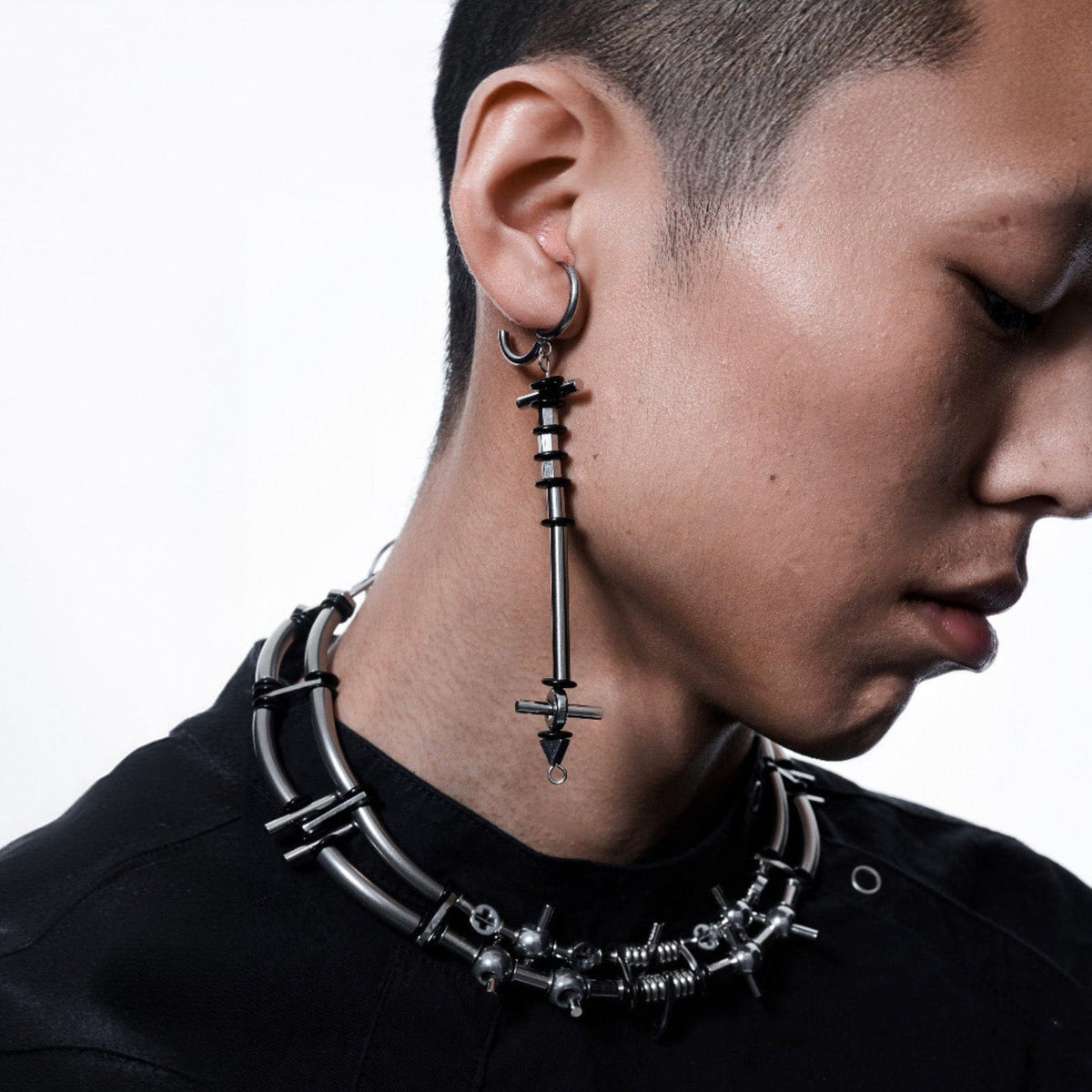 ILLUSORY The Infiltrator Detachable Necklace