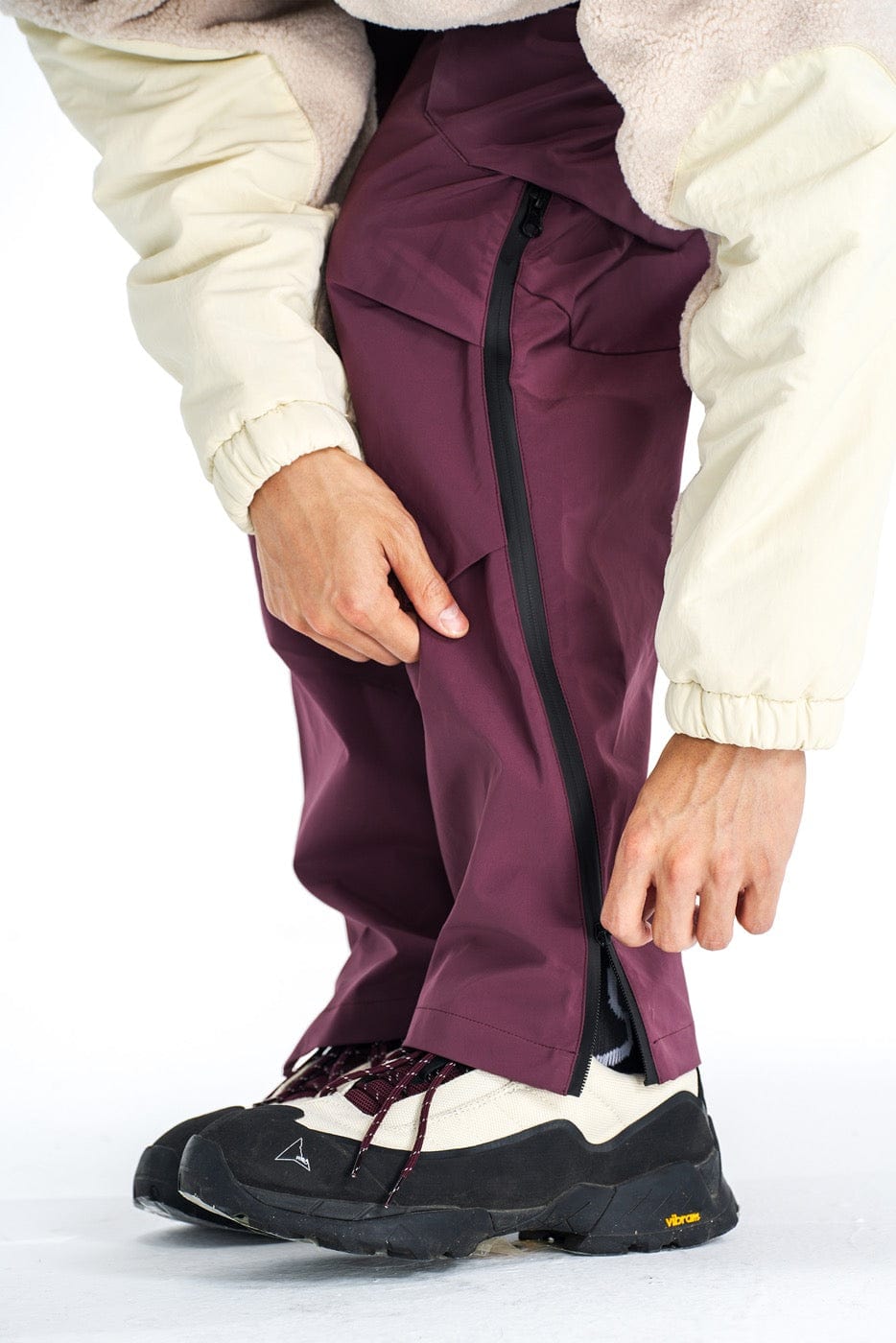 ENSHADOWER Zippers Water-Proof Crinkled Modern Cargo