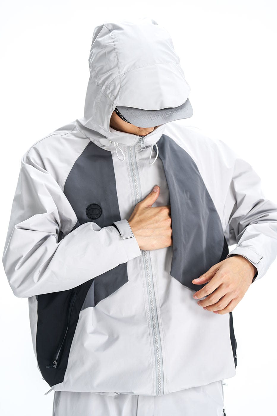 ENSHADOWER Spliced Splash-Proof Outdoor Zipper Jacket
