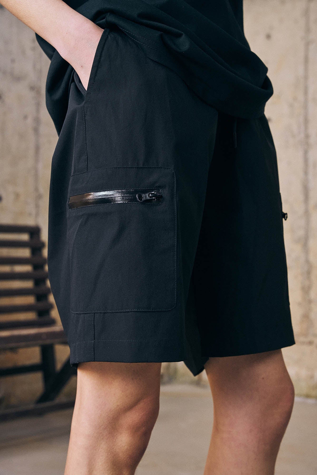 ENSHADOWER Multi-Pocket Quick-Dry Beach Shorts