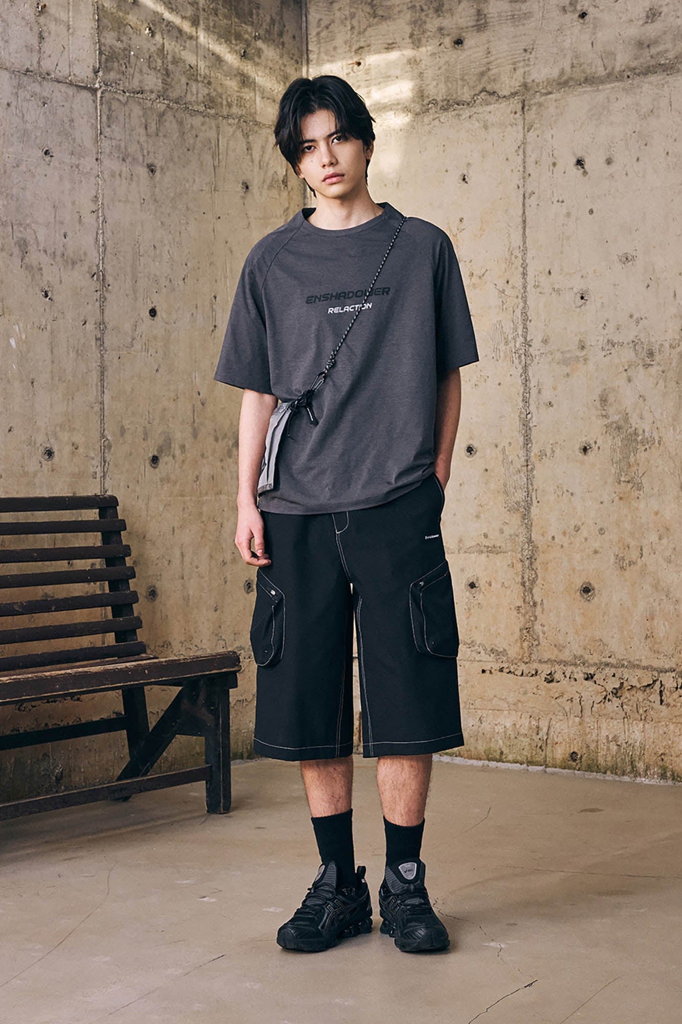 ENSHADOWER Stitched Multi-Pocket Cargo Shorts