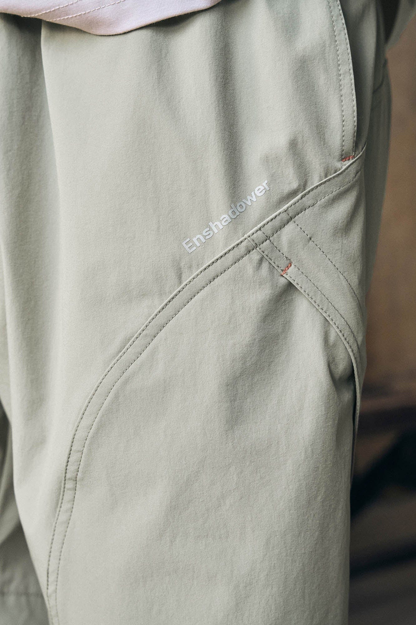 ENSHADOWER Slanted Pocket Drawstring Shorts