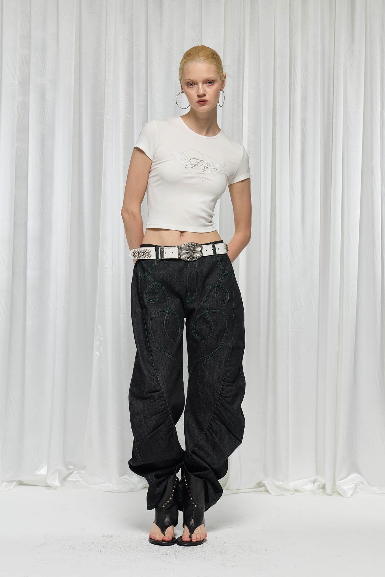 DND4DES×Faychui Spiral Patch Ruched Spliced Curved Jeans