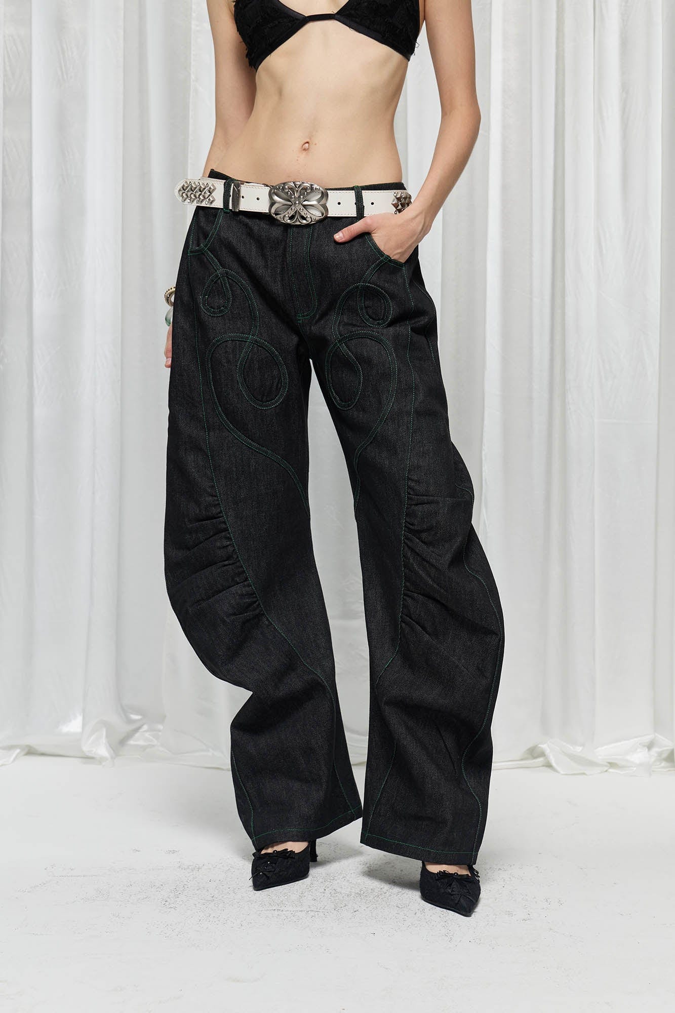 DND4DES×Faychui Spiral Patch Ruched Spliced Curved Jeans