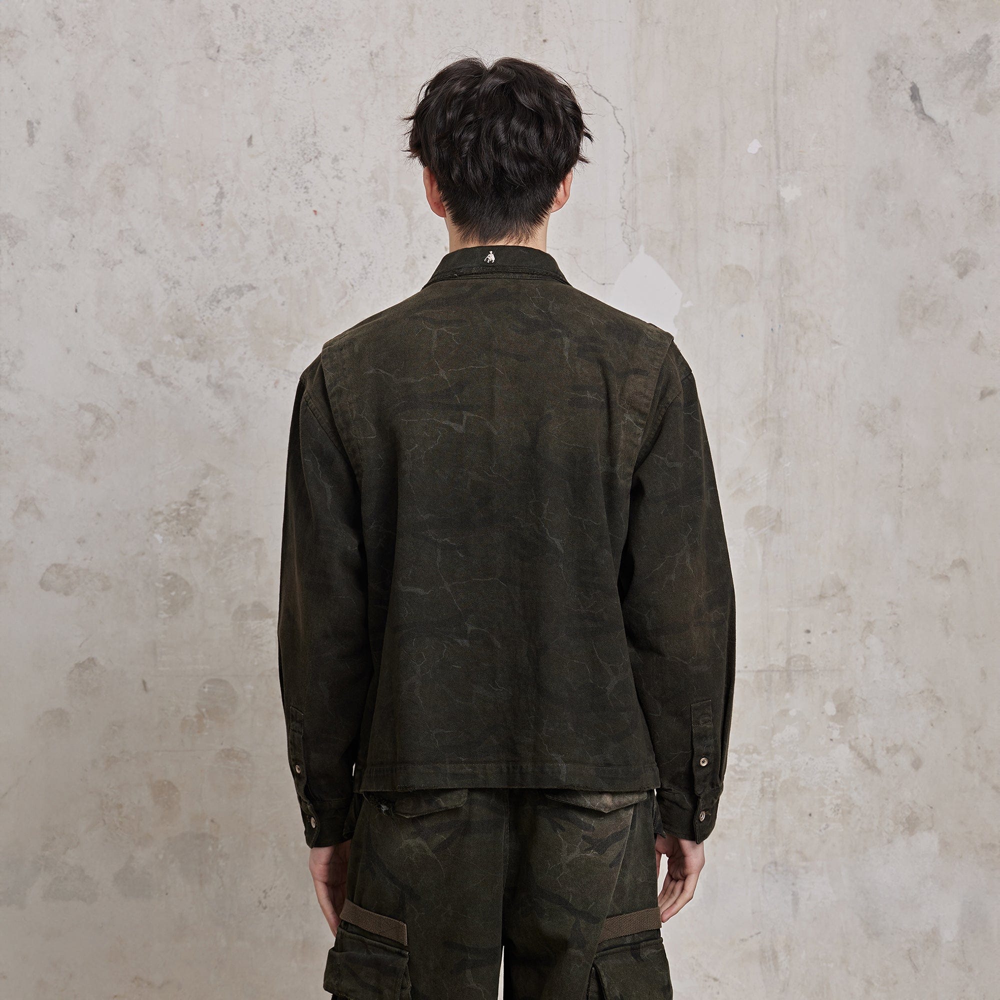FACEONLAB Distressed Cracked Flap-Pocket Military Jacket
