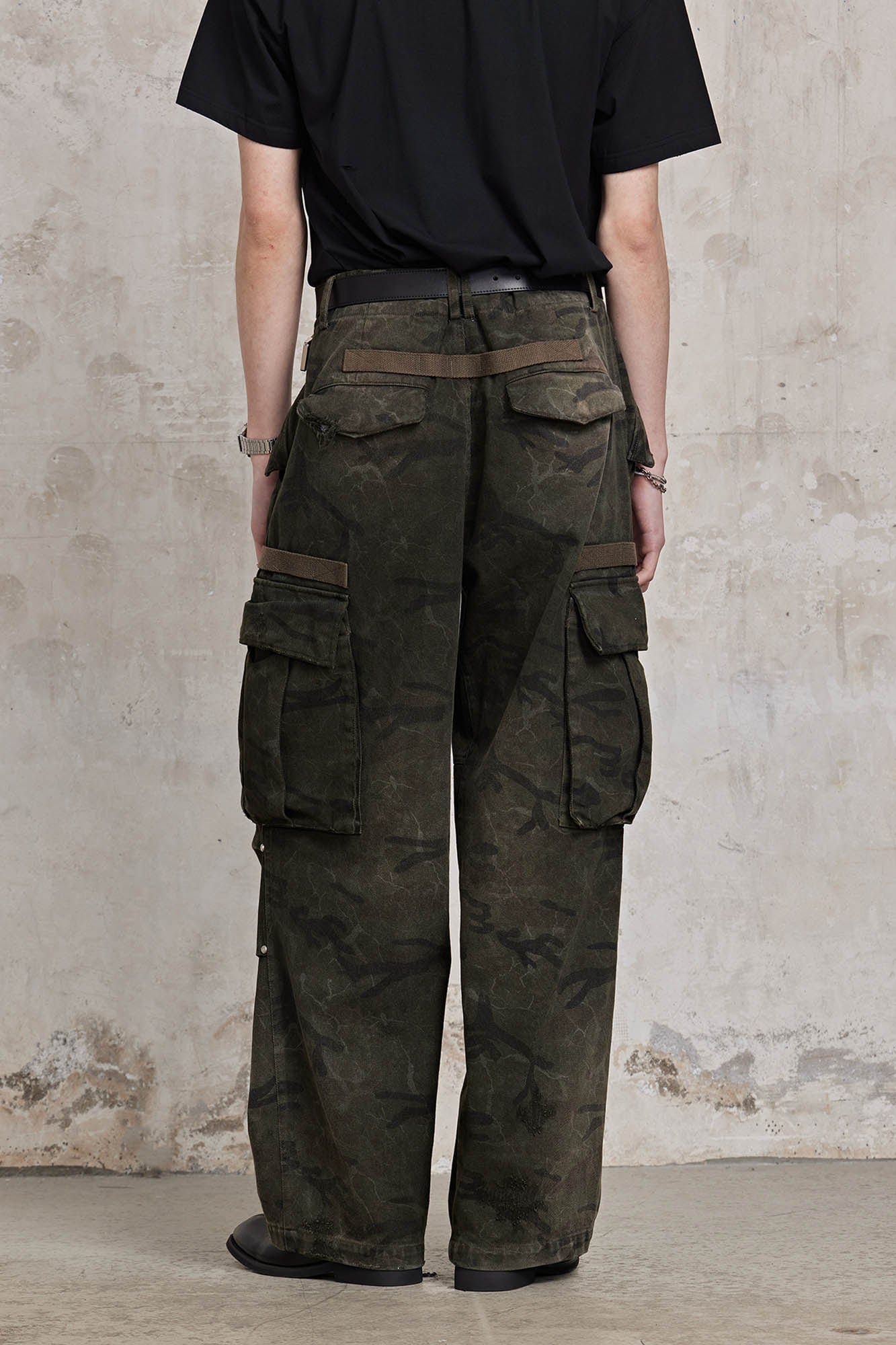 FACEONLAB Distressed Cracked Crinkled Multi-Pocket Military Cargo