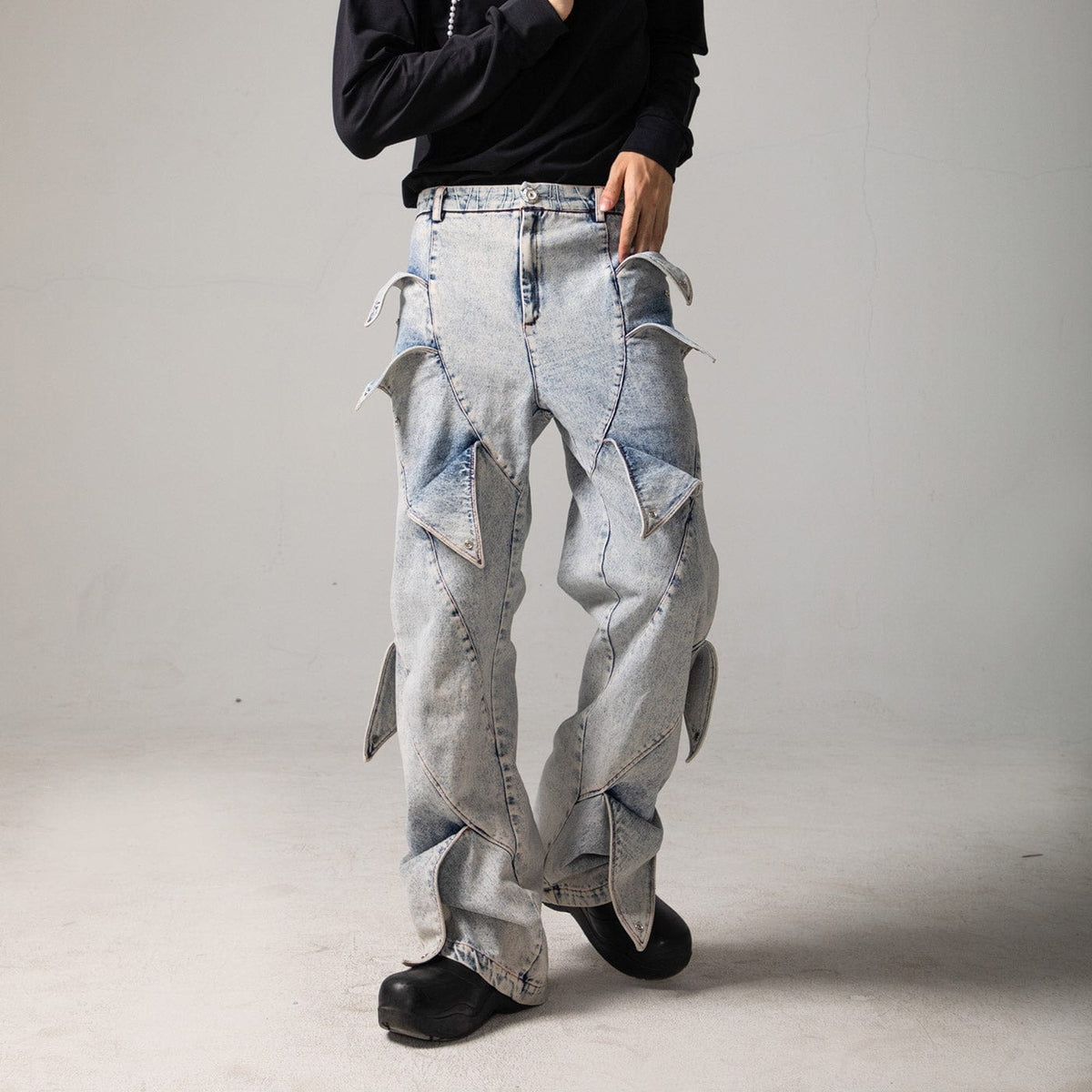 DND4DES Deconstructed Rose Petals Washed Jeans